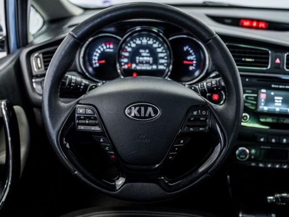 Kia Ceed II с пробегом 2012 года, цена 1 280 000 рублей, 163991 км, хэтчбек, Автокод Объявления