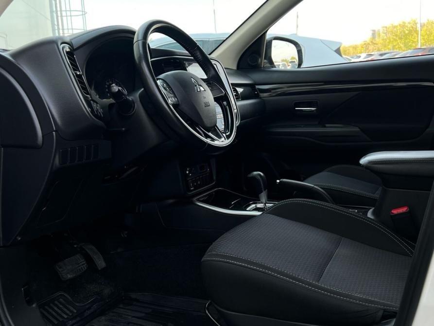 Mitsubishi Outlander III Рестайлинг 3 Волгоград  - изображение 12