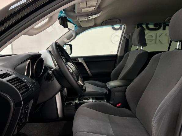 Toyota Land Cruiser Prado 150 Series с пробегом 2012 года, цена 2 969 000 рублей, 217676 км, внедорожник, Автокод Объявления