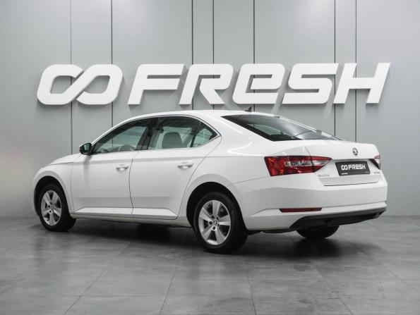 Skoda Superb III с пробегом 2016 года, цена 1 998 000 рублей, 134556 км, лифтбек, Автокод Объявления