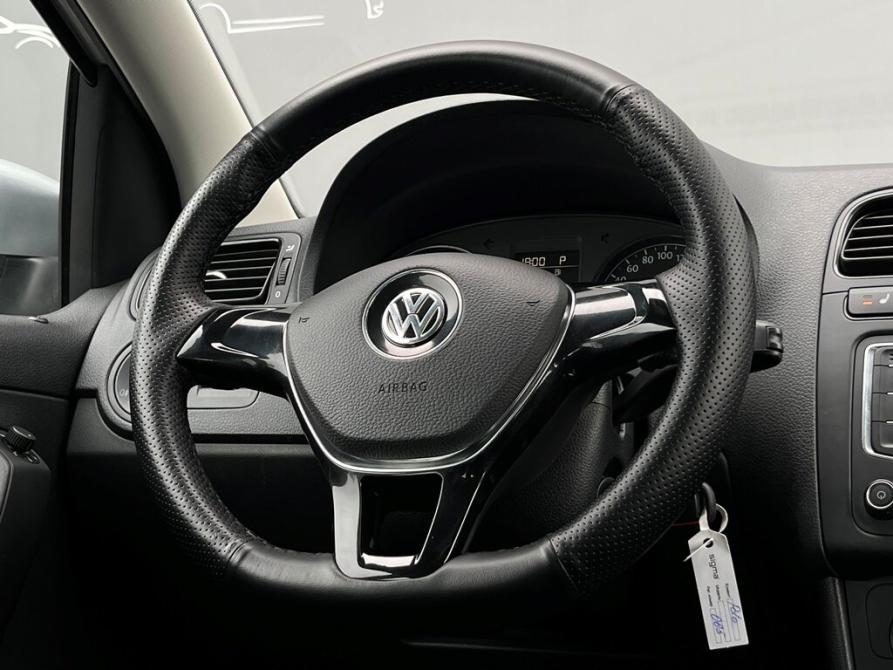 Volkswagen Polo V Рестайлинг Санкт-Петербург  - изображение 17