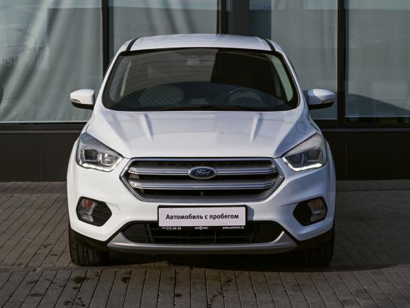 Ford Kuga II Рестайлинг с пробегом 2017 года, цена 1 669 000 рублей, 174756 км, внедорожник, Автокод Объявления