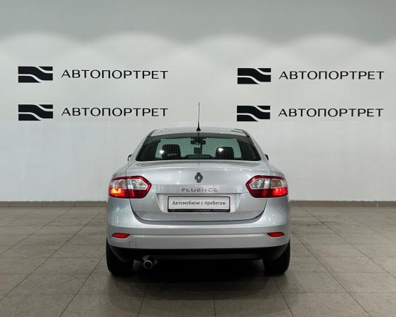 Renault Fluence I Рестайлинг с пробегом 2014 года, цена 699 000 рублей, 171473 км, седан, Автокод Объявления