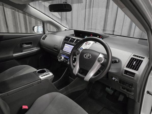 Toyota Prius Alpha I (ZVW40/41) с пробегом 2011 года, цена 980 000 рублей, 233488 км, универсал, Автокод Объявления