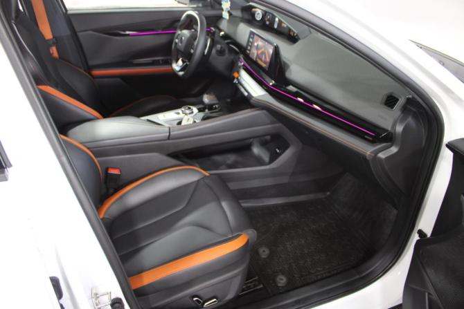 Changan UNI-V I с пробегом 2023 года, цена 2 324 000 рублей, 41000 км, лифтбек, Автокод Объявления