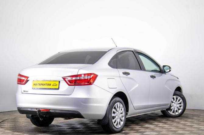 Lada (ВАЗ) Vesta I с пробегом 2018 года, цена 919 000 рублей, 106000 км, седан, Автокод Объявления