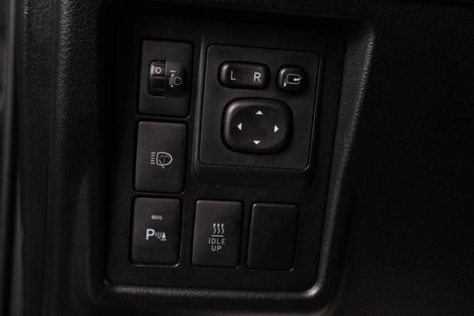 Toyota Land Cruiser Prado 150 Series Рестайлинг 1 с пробегом 2015 года, цена 3 199 000 рублей, 298000 км, внедорожник, Автокод Объявления