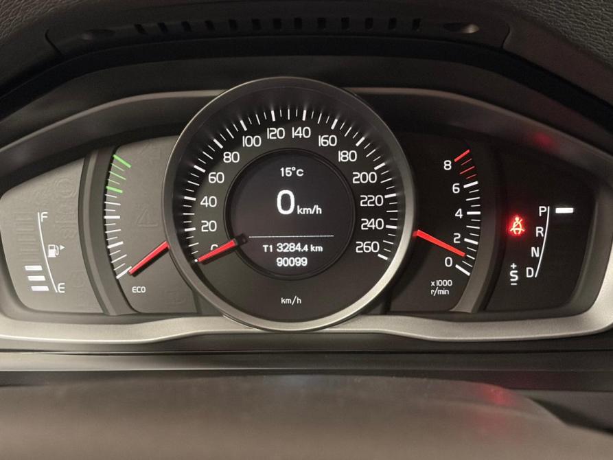 Volvo S60 II Рестайлинг Екатеринбург  - изображение 23