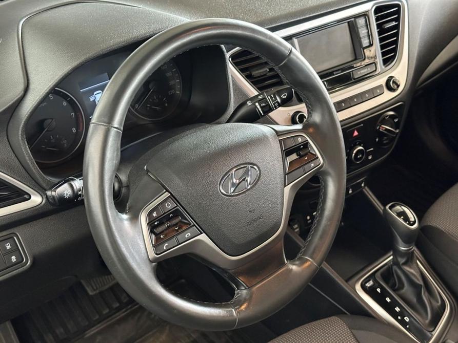 Hyundai Solaris II Москва  - изображение 12