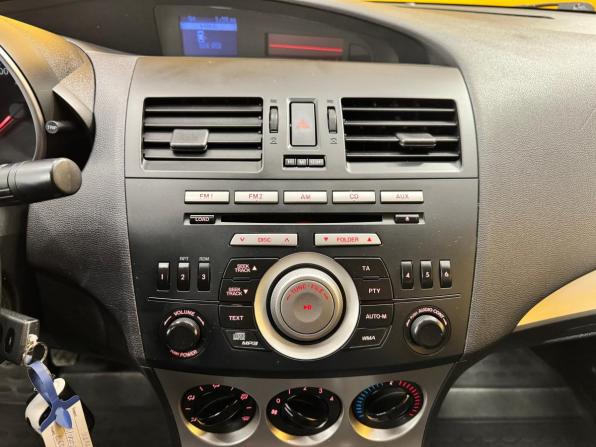 Mazda 3 II (BL) Рестайлинг с пробегом 2011 года, цена 869 000 рублей, 123637 км, седан, Автокод Объявления