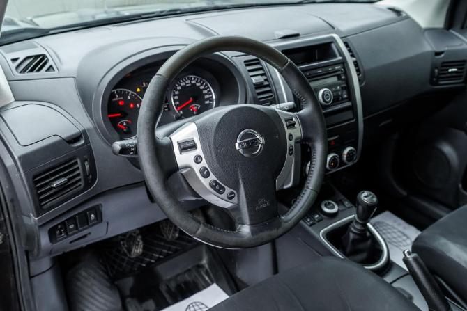 Nissan X-Trail II Рестайлинг с пробегом 2012 года, цена 1 010 000 рублей, 304995 км, внедорожник, Автокод Объявления