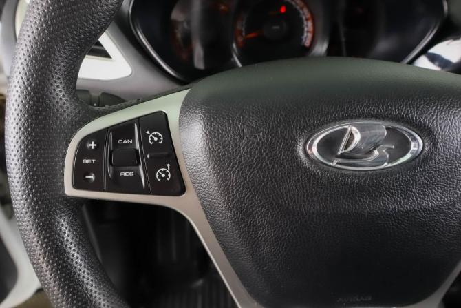 Lada (ВАЗ) Vesta I с пробегом 2020 года, цена 1 549 000 рублей, 57200 км, универсал, Автокод Объявления