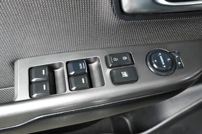 Kia Rio III Рестайлинг с пробегом 2016 года, цена 1 029 000 рублей, 175000 км, хэтчбек, Автокод Объявления