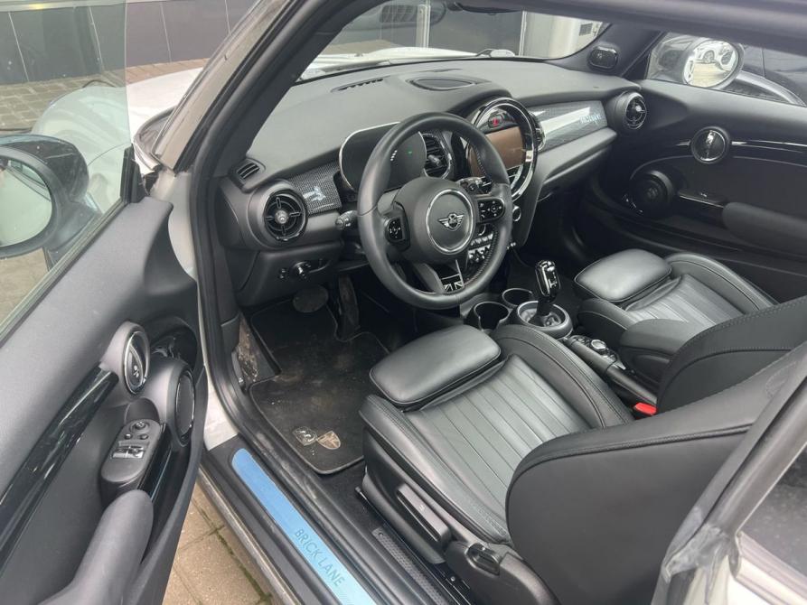 Mini Hatch III (F55/F56) Рестайлинг 2 Москва  - изображение 6