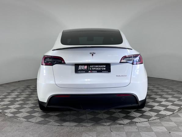 Tesla Model Y I с пробегом 2022 года, цена 4 750 000 рублей, 50569 км, внедорожник, Автокод Объявления