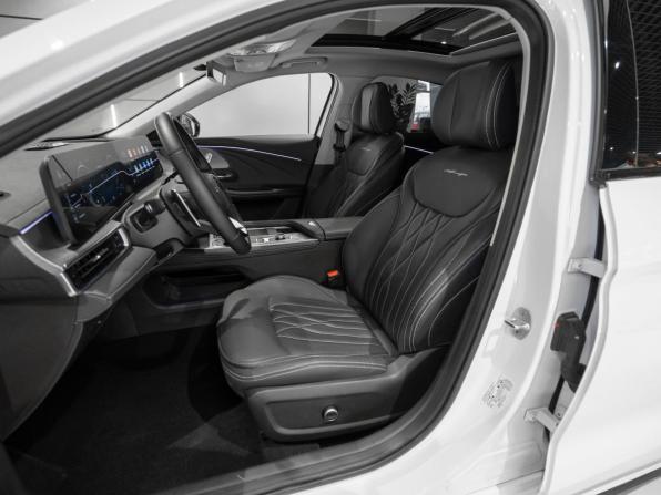 Chery Arrizo 8 с пробегом 2025 года, цена 2 330 000 рублей, 13911 км, седан, Автокод Объявления