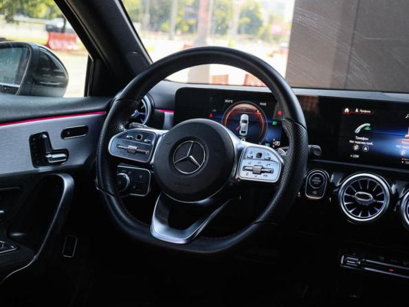 Mercedes-Benz A-Класс IV (W177) с пробегом 2021 года, цена 2 499 000 рублей, 78207 км, седан, Автокод Объявления