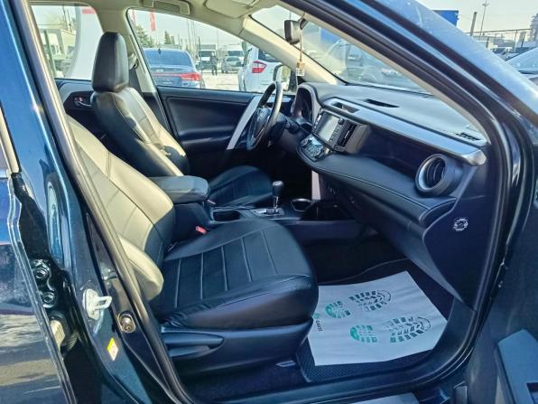 Toyota RAV4 IV (XA40) Рестайлинг с пробегом 2018 года, цена 2 500 000 рублей, 139017 км, внедорожник, Автокод Объявления