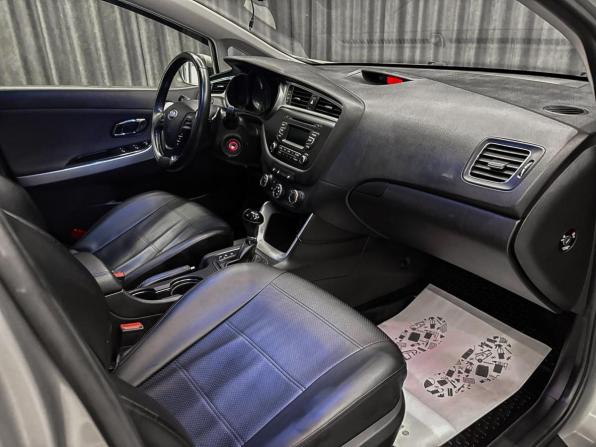 Kia Ceed II Рестайлинг с пробегом 2015 года, цена 1 159 000 рублей, 120394 км, универсал, Автокод Объявления