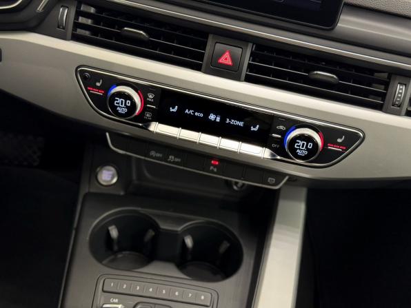 Audi A4 V (B9) Рестайлинг с пробегом 2019 года, цена 1 950 000 рублей, 171044 км, седан, Автокод Объявления
