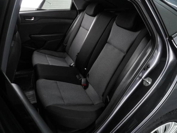 Hyundai Solaris II Рестайлинг с пробегом 2021 года, цена 1 339 000 рублей, 195135 км, седан, Автокод Объявления
