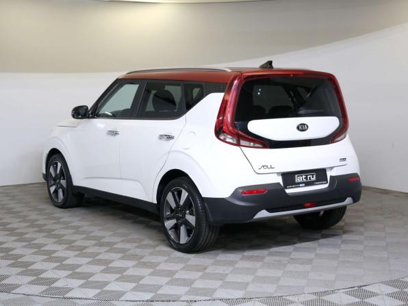 Kia Soul III с пробегом 2020 года, цена 1 990 000 рублей, 57217 км, хэтчбек, Автокод Объявления