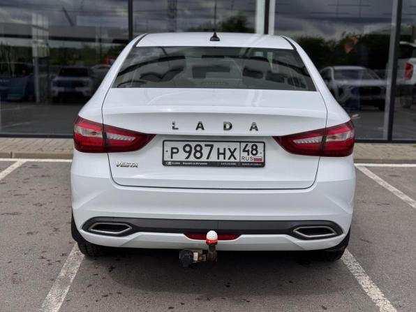 Lada (ВАЗ) Vesta I Рестайлинг (NG) с пробегом 2023 года, цена 1 315 000 рублей, 25340 км, седан, Автокод Объявления