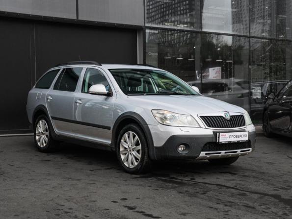Skoda Octavia II (A5) Рестайлинг с пробегом 2012 года, цена 1 250 000 рублей, 227755 км, универсал, Автокод Объявления