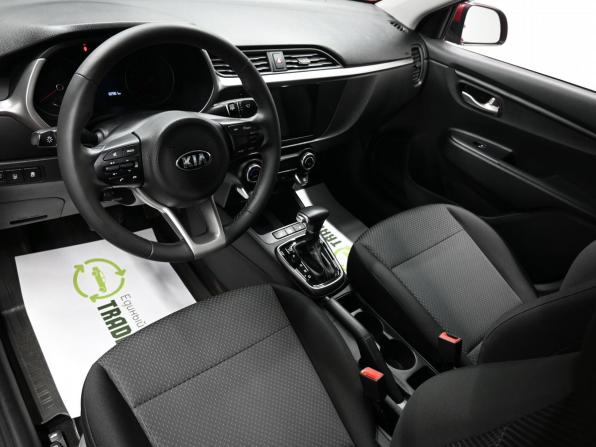 Kia Rio IV Рестайлинг с пробегом 2021 года, цена 1 695 000 рублей, 82561 км, седан, Автокод Объявления