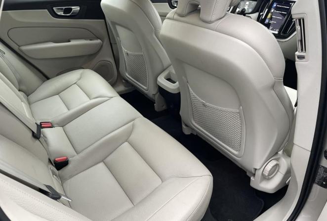 Volvo XC60 II с пробегом 2021 года, цена 5 650 000 рублей, 43453 км, внедорожник, Автокод Объявления