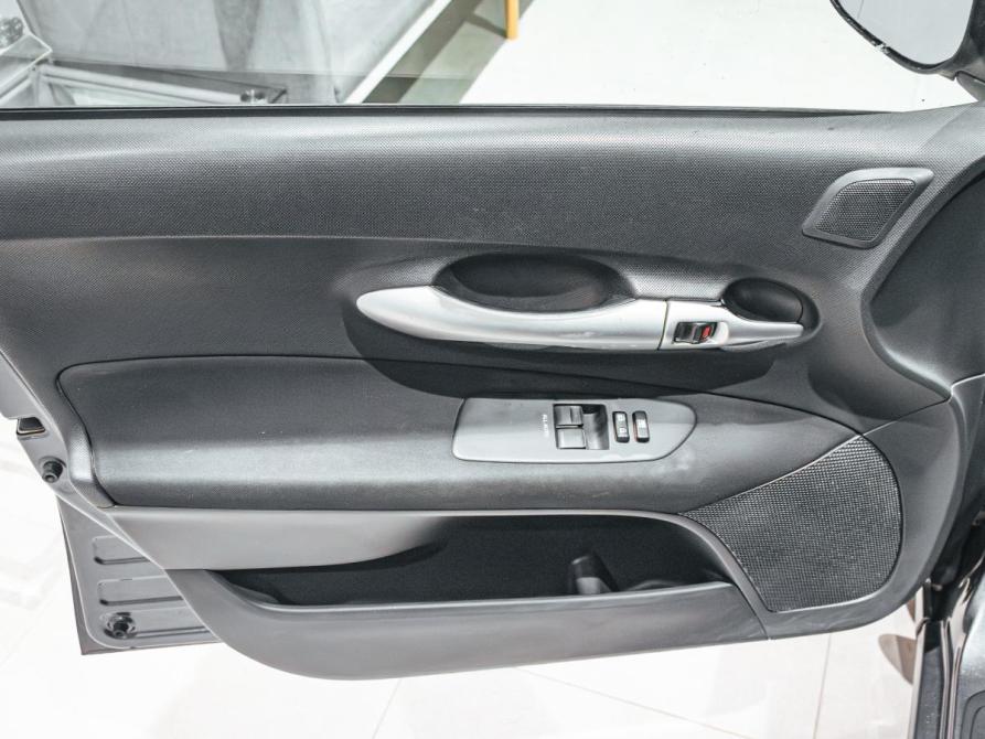 Toyota Auris I Рестайлинг Екатеринбург  - изображение 12