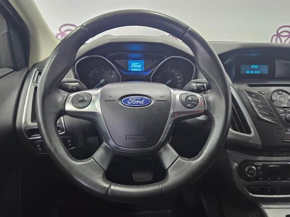 Ford Focus III с пробегом 2012 года, цена 555 000 рублей, 150059 км, хэтчбек, Автокод Объявления