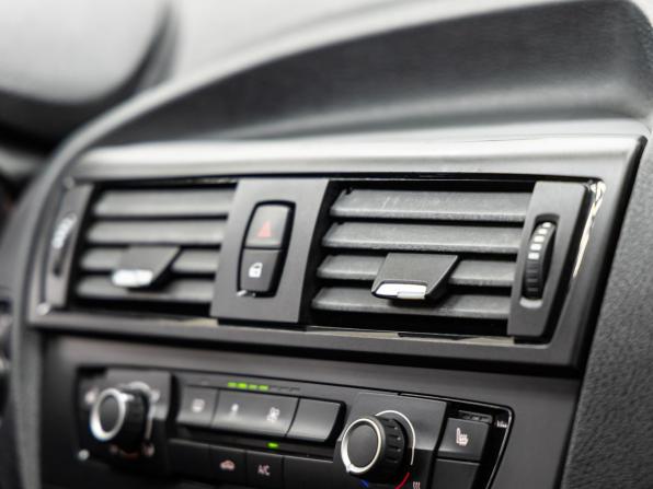 BMW 1 серии II (F20/F21) с пробегом 2012 года, цена 1 128 000 рублей, 115398 км, хэтчбек, Автокод Объявления