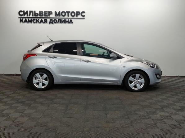 Hyundai i30 II Рестайлинг с пробегом 2016 года, цена 999 000 рублей, 159800 км, хэтчбек, Автокод Объявления
