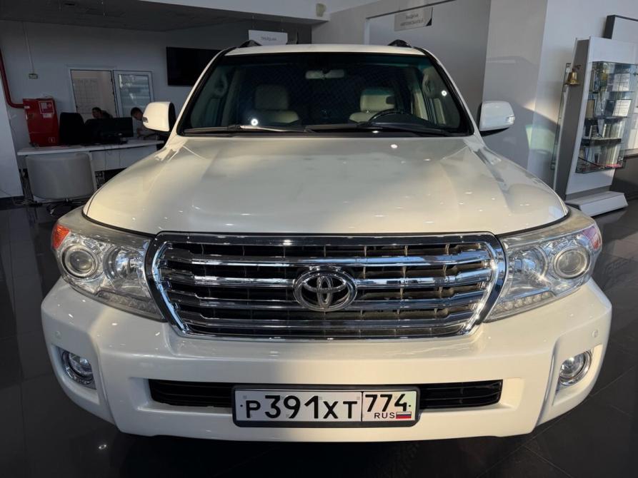 Toyota Land Cruiser 200 Series Рестайлинг 1 Челябинск  - изображение 2