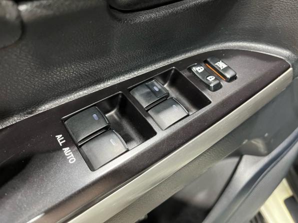 Toyota Land Cruiser 200 Series Рестайлинг 2 с пробегом 2016 года, цена 5 700 000 рублей, 133346 км, внедорожник, Автокод Объявления
