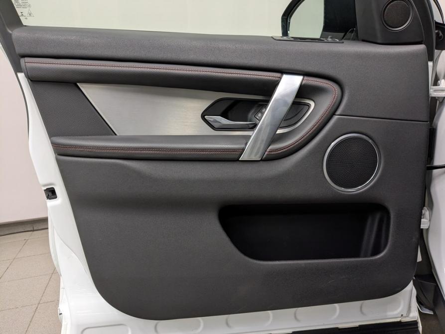 Land Rover Discovery Sport I Рестайлинг Москва  - изображение 13