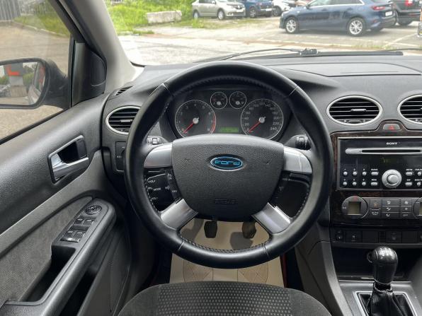 Ford Focus II с пробегом 2007 года, цена 380 000 рублей, 316073 км, седан, Автокод Объявления