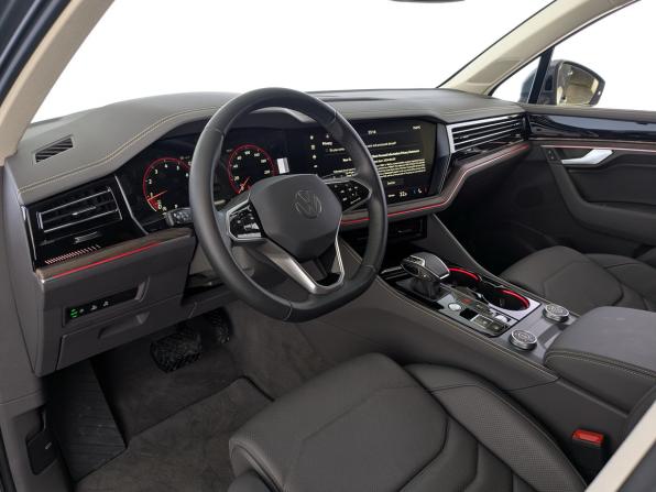 Volkswagen Touareg III Рестайлинг с пробегом 2025 года, цена 8 200 000 рублей, 2517 км, внедорожник, Автокод Объявления