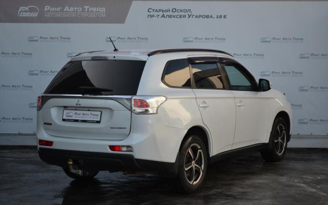 Mitsubishi Outlander III с пробегом 2013 года, цена 1 000 000 рублей, 242138 км, внедорожник, Автокод Объявления