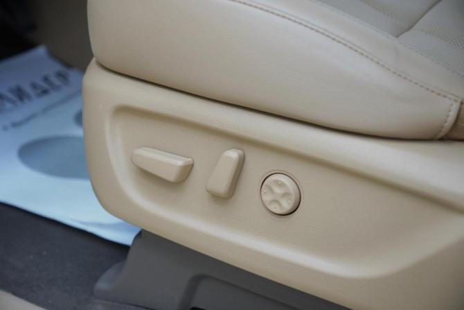 Kia Carnival III с пробегом 2018 года, цена 1 595 000 рублей, 88686 км, минивэн, Автокод Объявления