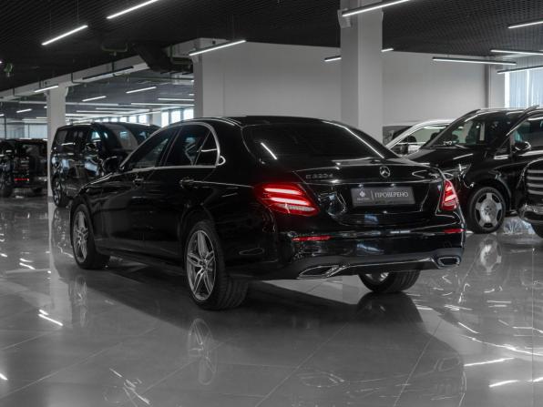 Mercedes-Benz E-Класс V (W213 S213 C238) с пробегом 2018 года, цена 3 600 000 рублей, 97542 км, седан, Автокод Объявления