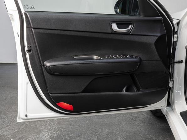 Kia Optima IV Рестайлинг с пробегом 2019 года, цена 1 999 000 рублей, 170861 км, седан, Автокод Объявления