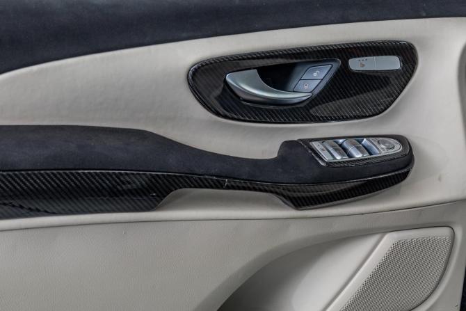 Mercedes-Benz V-Класс III (W447) Рестайлинг с пробегом 2021 года, цена 10 500 000 рублей, 39489 км, минивэн, Автокод Объявления