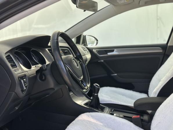 Volkswagen Golf VII с пробегом 2016 года, цена 1 350 000 рублей, 214389 км, хэтчбек, Автокод Объявления