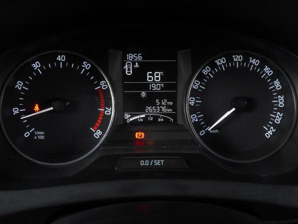 Skoda Rapid I с пробегом 2016 года, цена 819 000 рублей, 265376 км, седан, Автокод Объявления