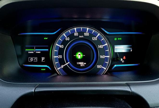 Honda Odyssey V Рестайлинг с пробегом 2018 года, цена 2 910 000 рублей, 119799 км, минивэн, Автокод Объявления