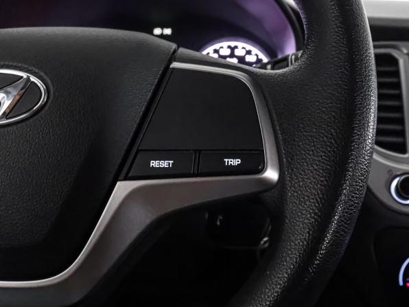 Hyundai Solaris II Рестайлинг с пробегом 2021 года, цена 1 549 000 рублей, 103473 км, седан, Автокод Объявления
