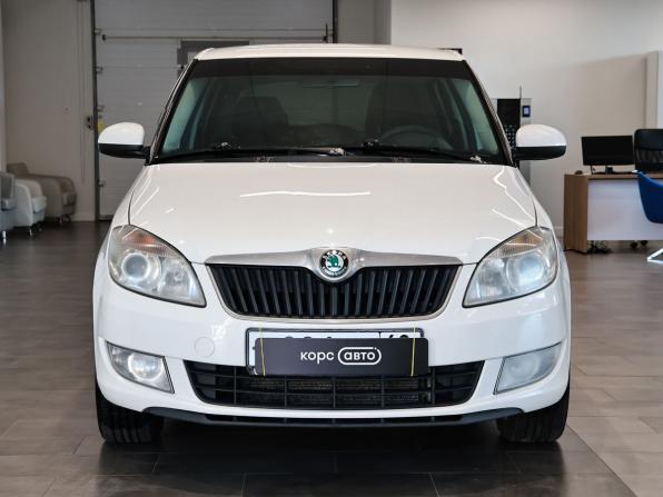 Skoda Fabia II Рестайлинг с пробегом 2012 года, цена 530 800 рублей, 311171 км, хэтчбек, Автокод Объявления