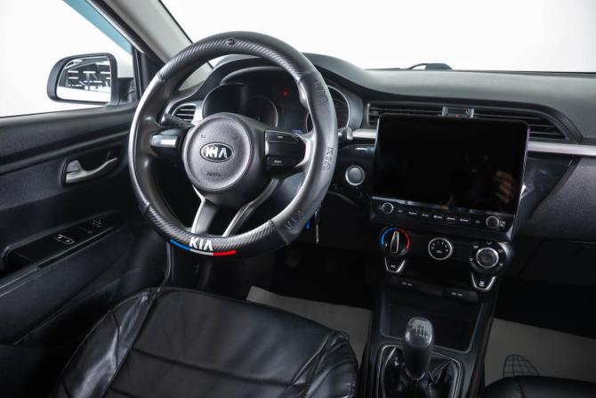 Kia Rio IV с пробегом 2018 года, цена 919 000 рублей, 147650 км, седан, Автокод Объявления